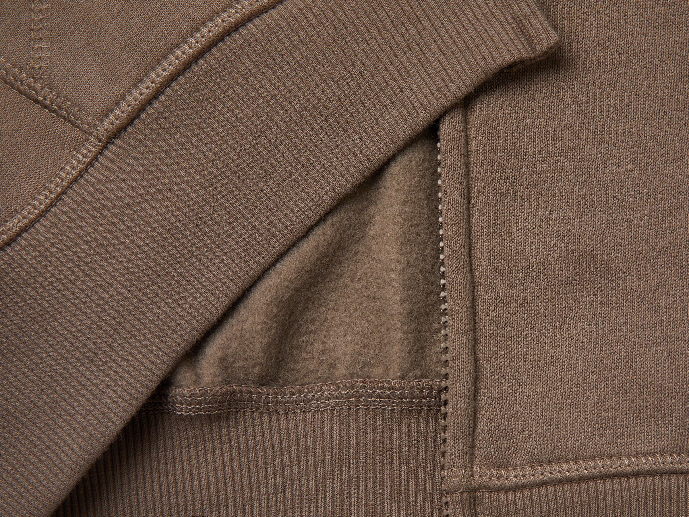 JACKET W/HOOD L/S Junior Boy image number 3